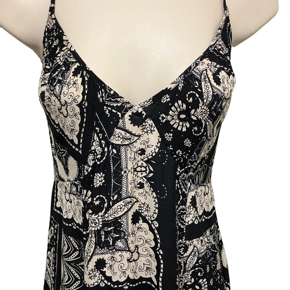 EUC Love Stitch Sleeveless Maxi Dress Size: Small - Picture 1 of 9